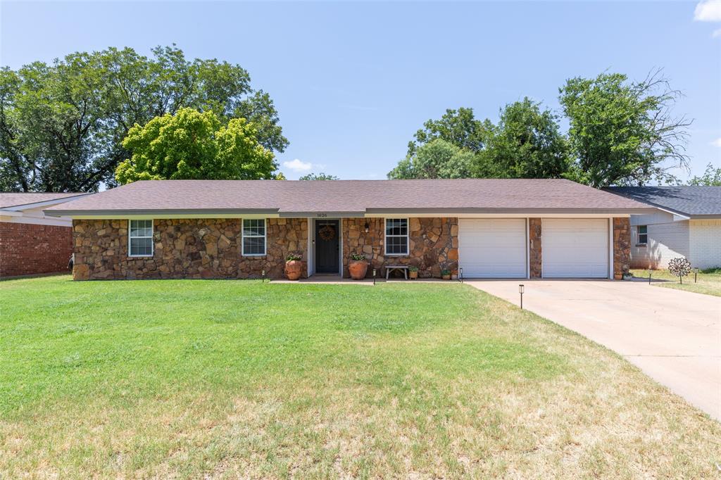 1626 Marsalis Drive Property Photo 1