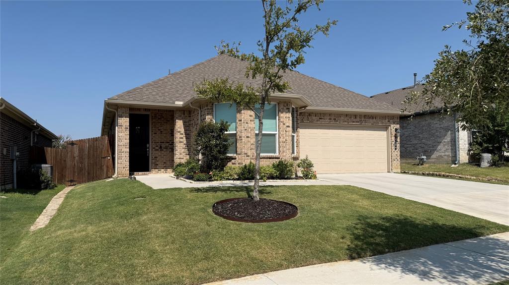2104 Blackcap Street Property Photo 1