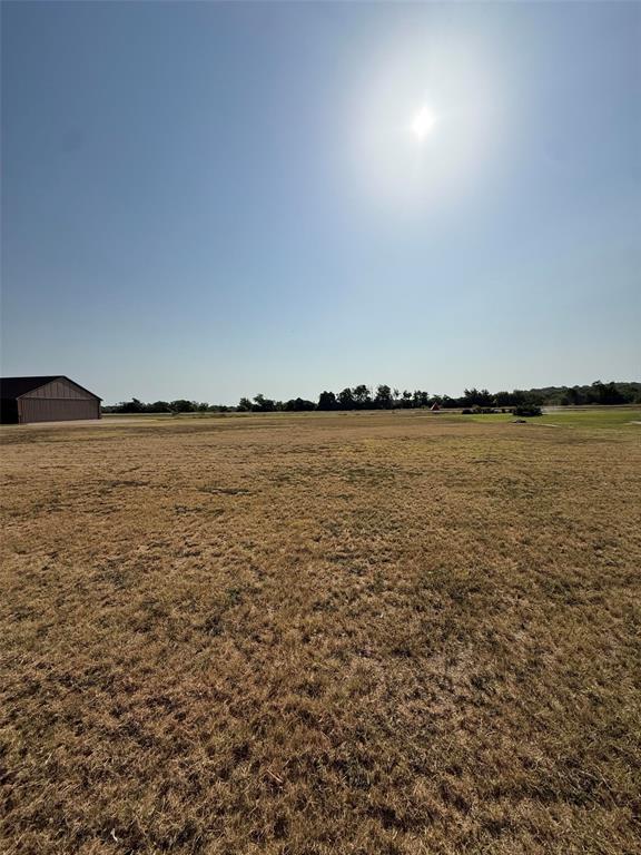 0 Concorde Circle Property Photo 4