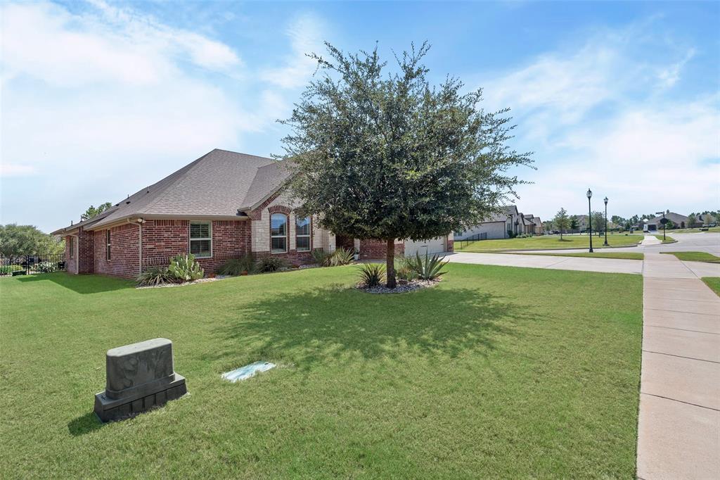 427 River Bank Lane Property Photo 38