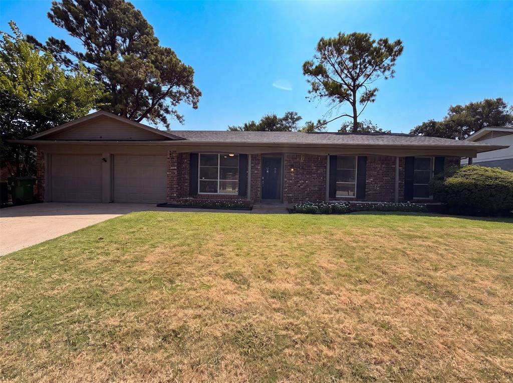 2136 Mountainview Drive Property Photo 1