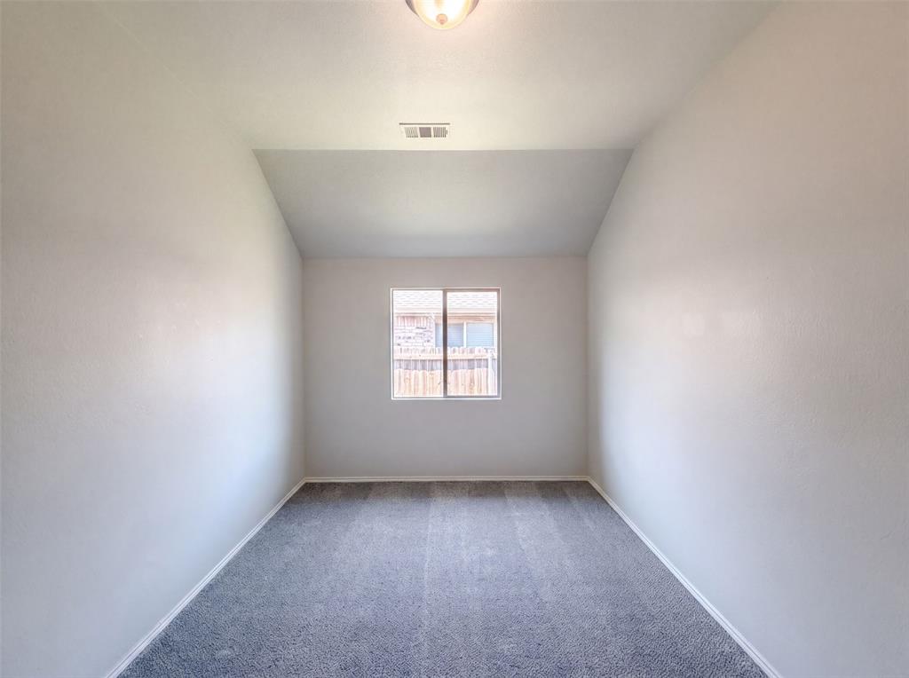 632 Stirrup Bar Drive Property Photo 12
