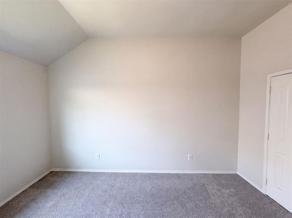 632 Stirrup Bar Drive Property Photo 13
