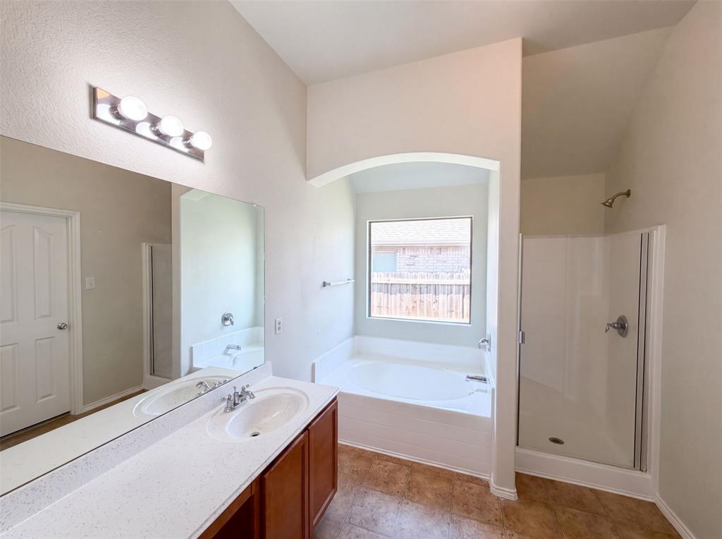 632 Stirrup Bar Drive Property Photo 15