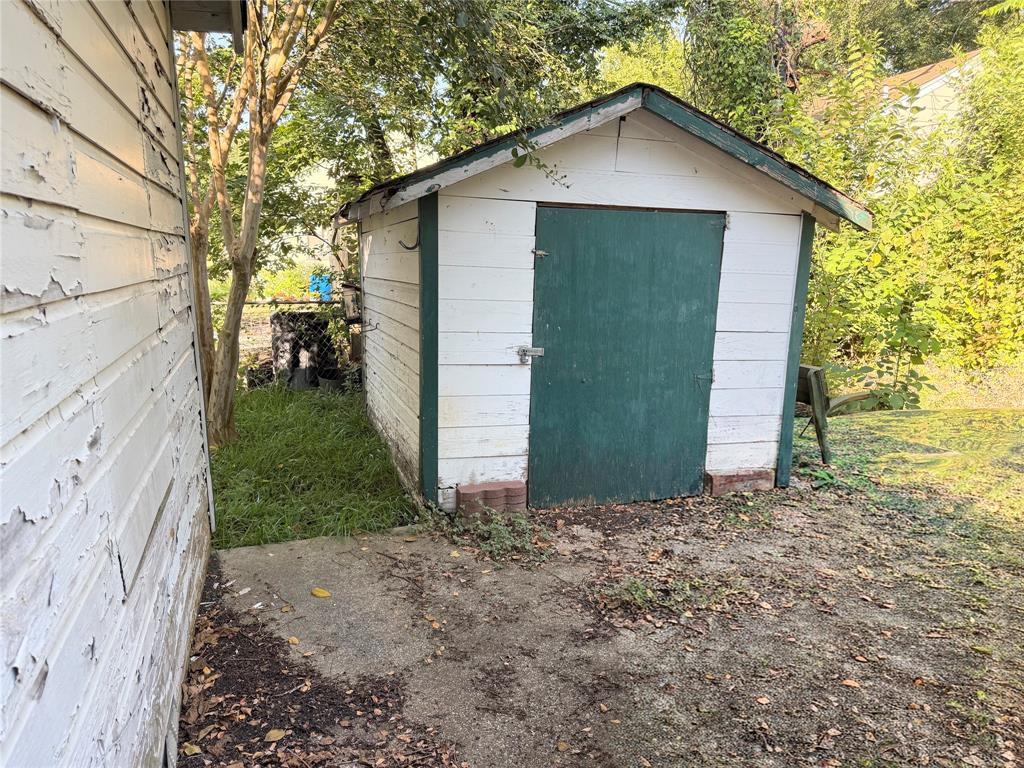 1307 Forest Lane Property Photo 2