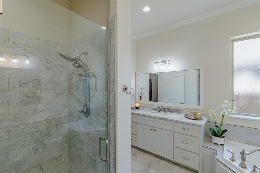 213 Windy Glen Drive Property Photo 23