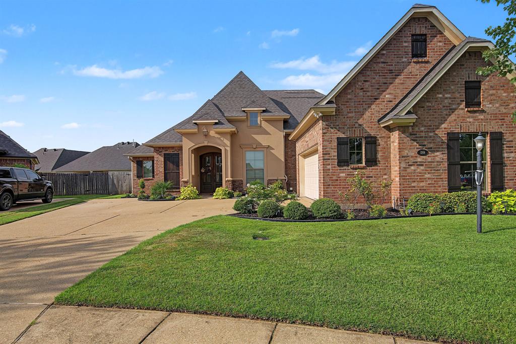 1208 Pontchartrain Court Property Photo 3