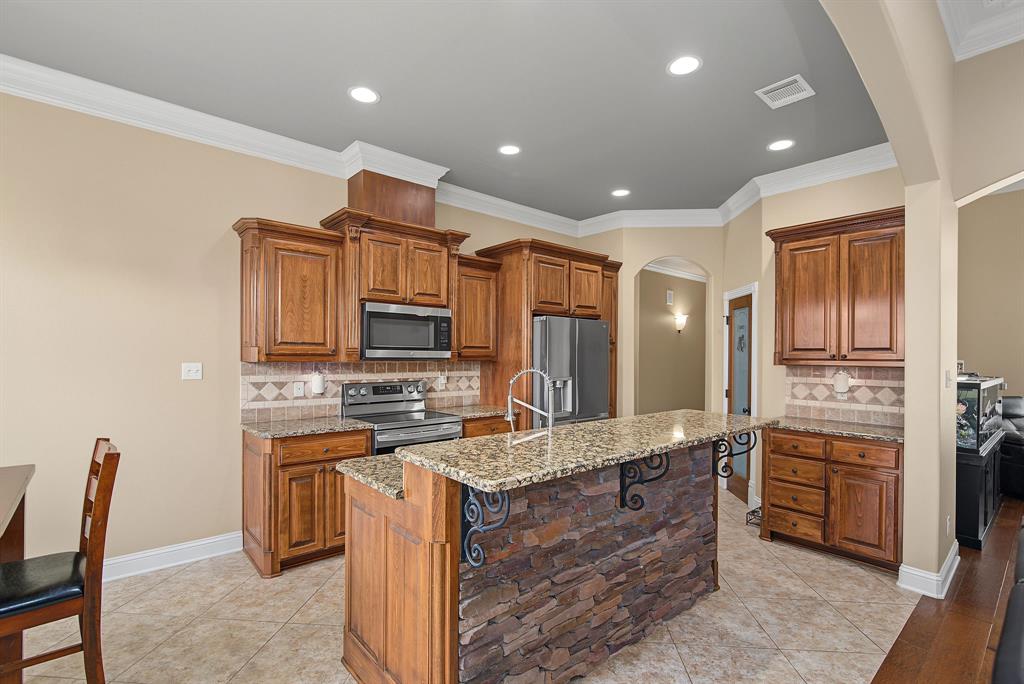 1208 Pontchartrain Court Property Photo 14