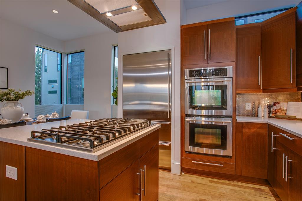 433 Trinity River Circle Property Photo 14
