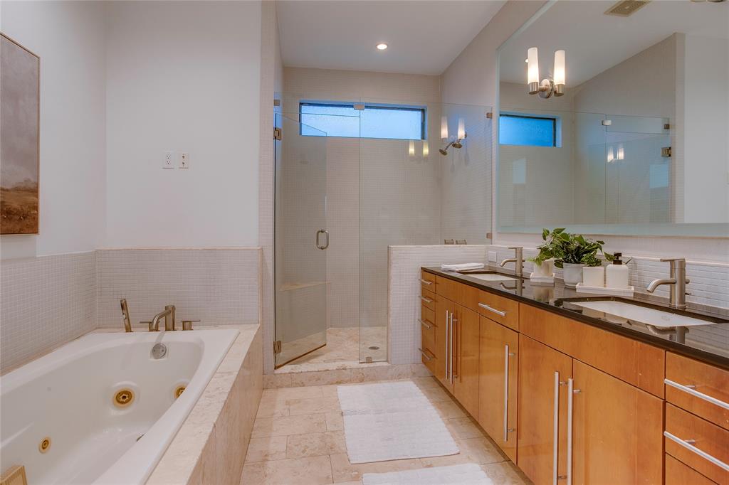 433 Trinity River Circle Property Photo 23