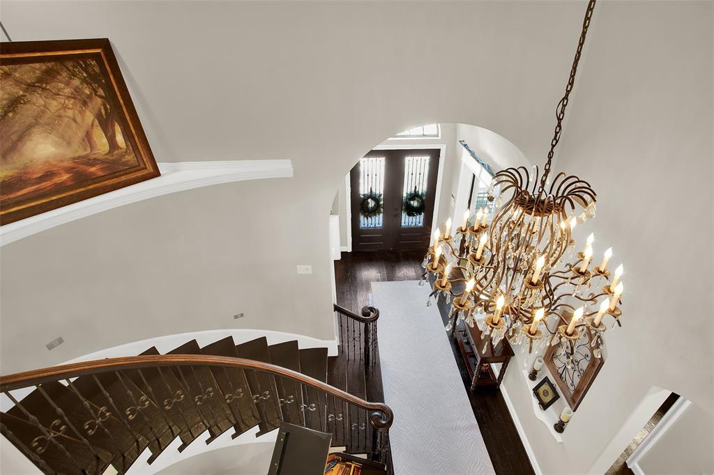 721 Starlight Pass Property Photo 32