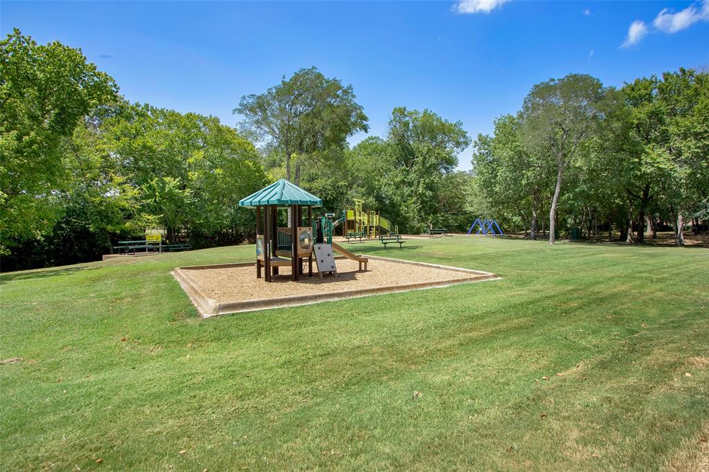 721 Starlight Pass Property Photo 40
