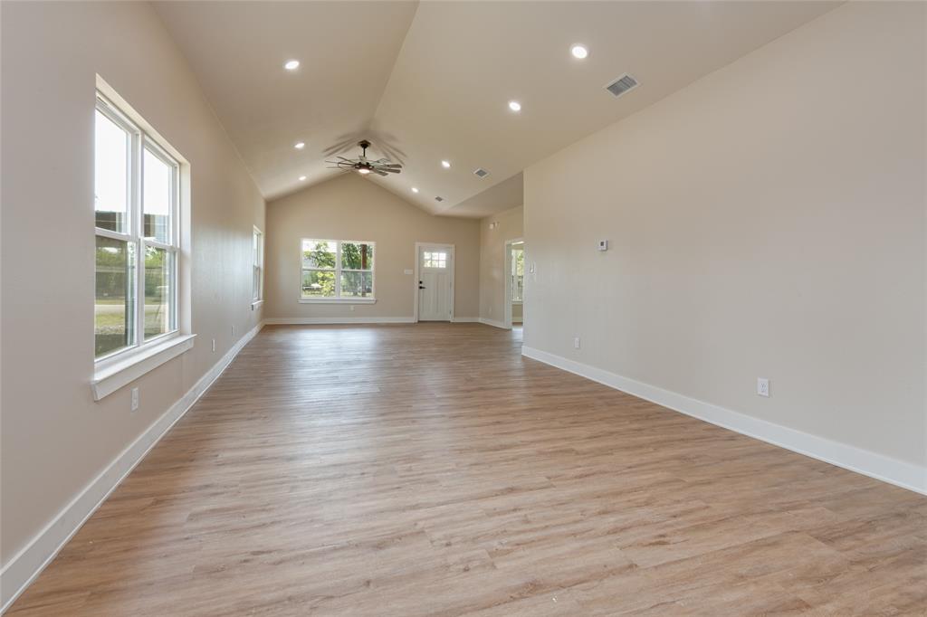 308 Yucca Property Photo 13