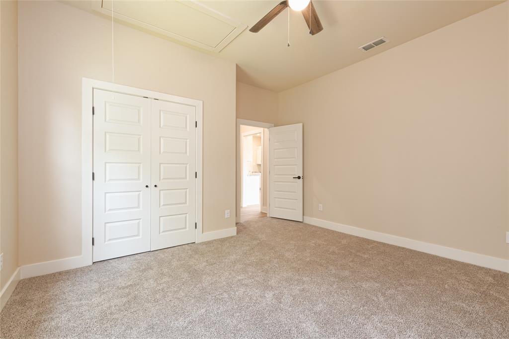 308 Yucca Property Photo 33