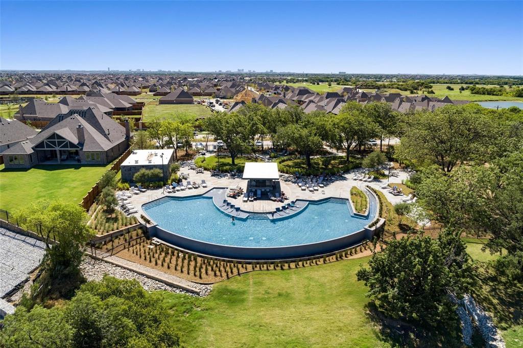 2700 Castlebridge Property Photo 39