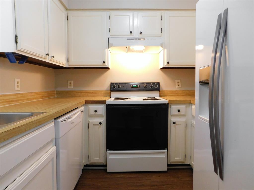 3305 Gardenview Circle Property Photo 7