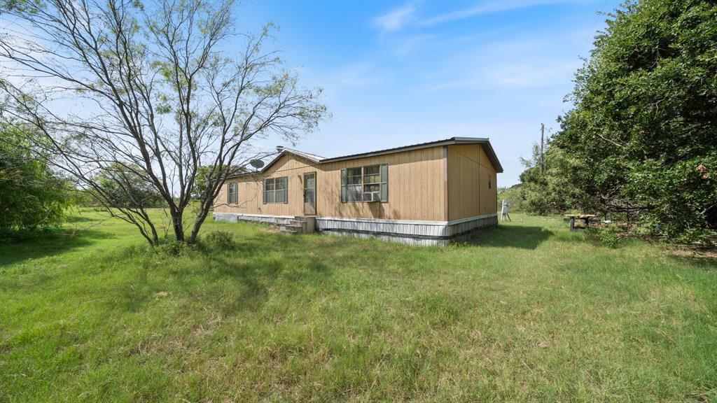 6479 County Road 276 Property Photo 9