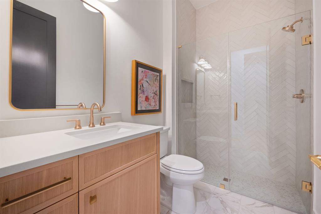 4221 Somerville Avenue Property Photo 13