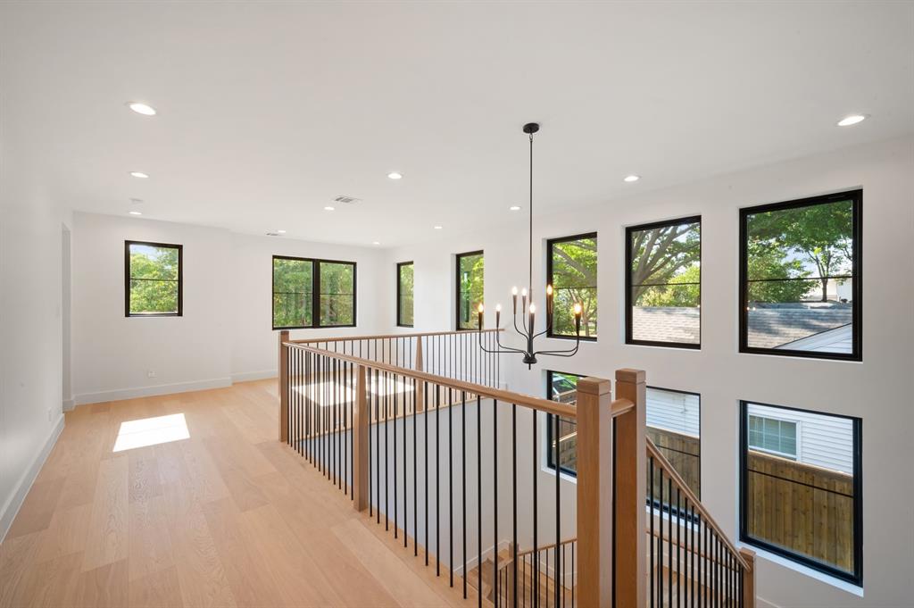 4221 Somerville Avenue Property Photo 15