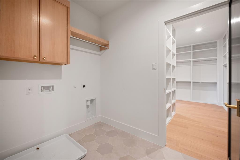 4221 Somerville Avenue Property Photo 20