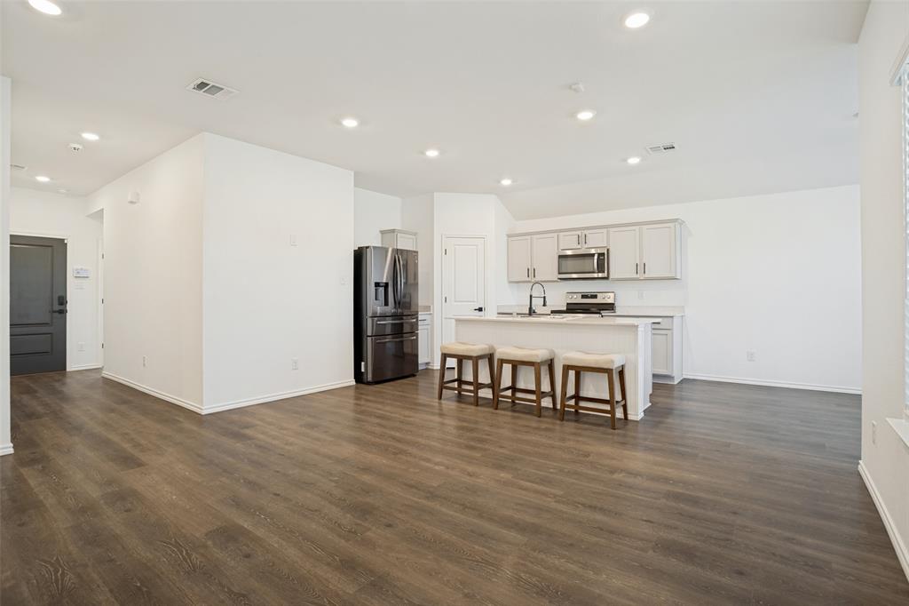 1506 Buckaroo Lane Property Photo 4