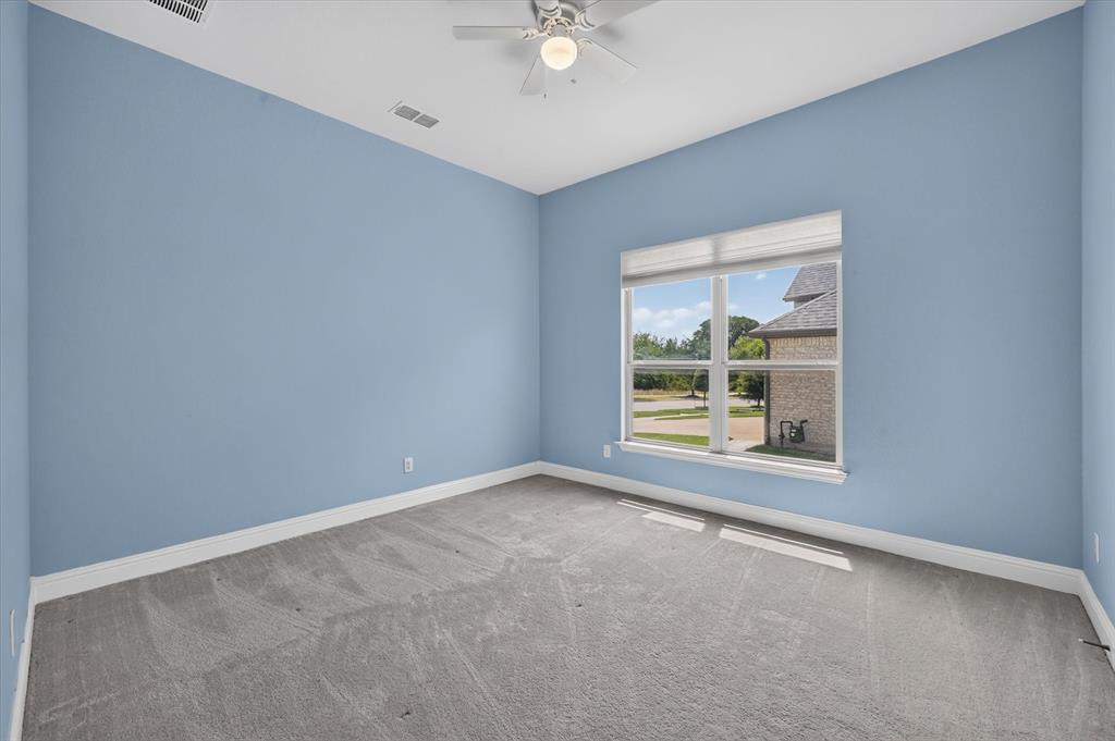 13683 Fernando Road Property Photo 23