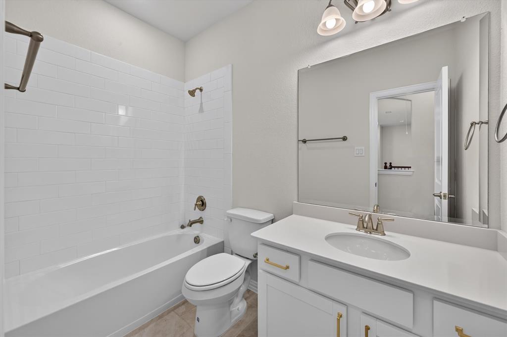 13683 Fernando Road Property Photo 32