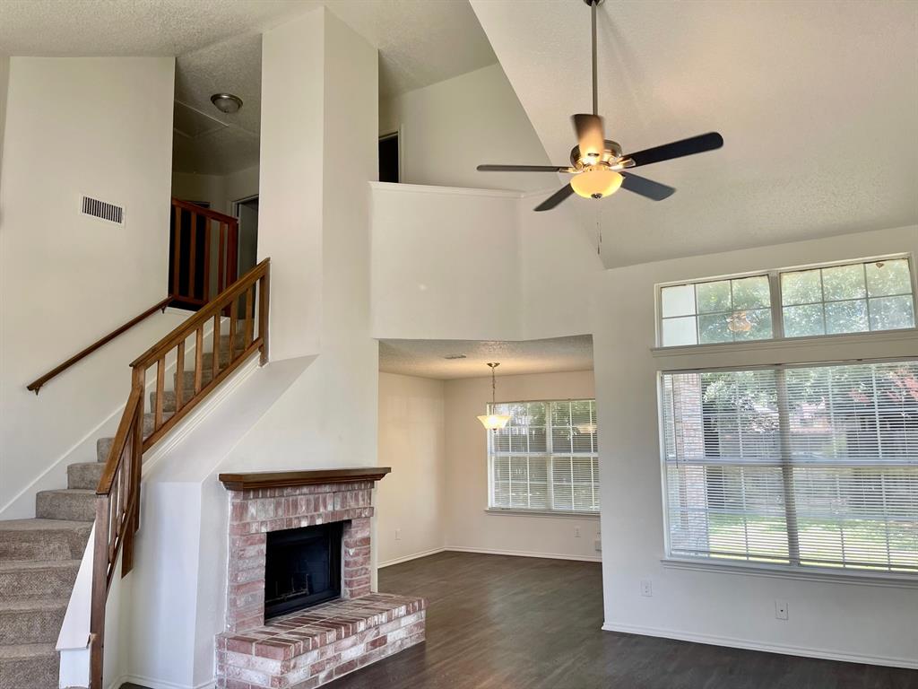 5202 Sherburne Drive Property Photo 2