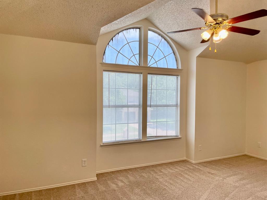 5202 Sherburne Drive Property Photo 11