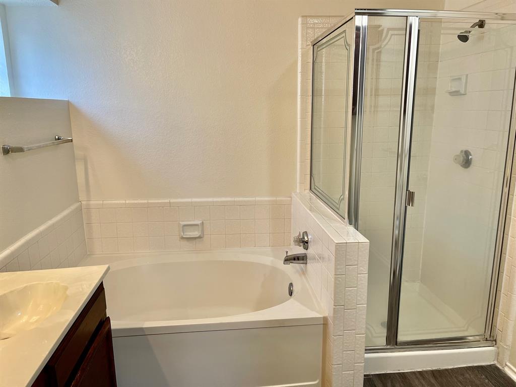 5202 Sherburne Drive Property Photo 13