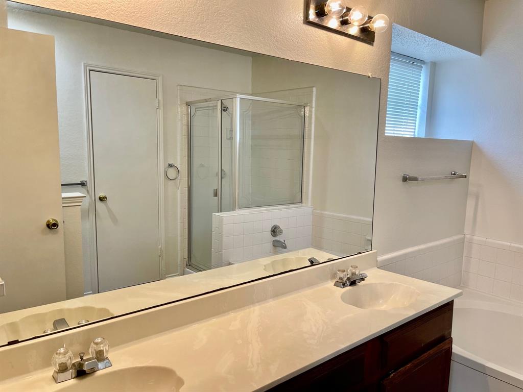 5202 Sherburne Drive Property Photo 14