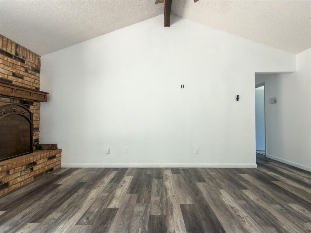 1516 Nw 1st Avenue Property Photo 3