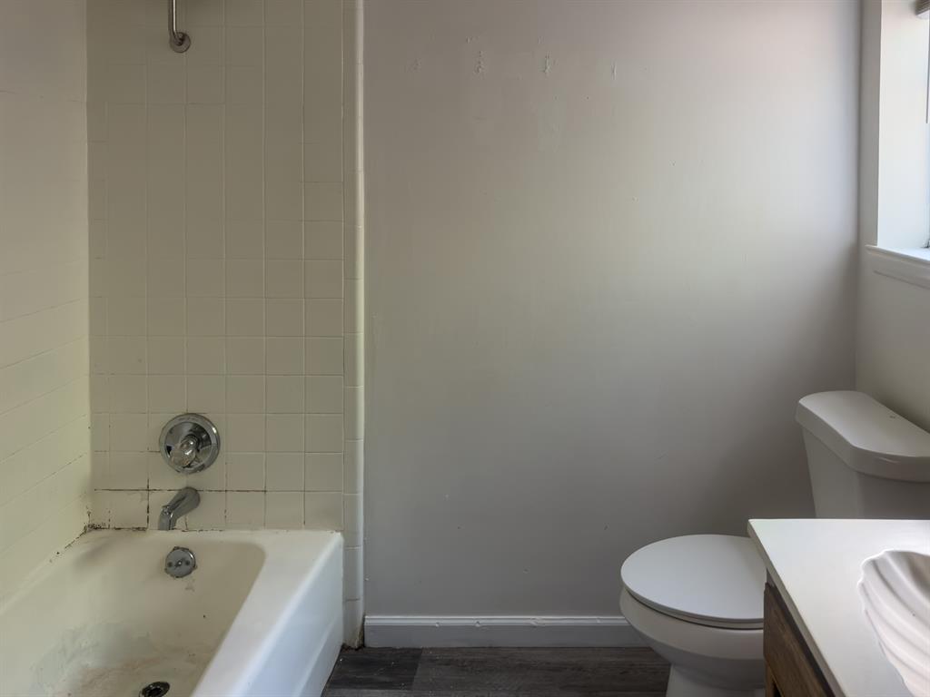 1516 Nw 1st Avenue Property Photo 21
