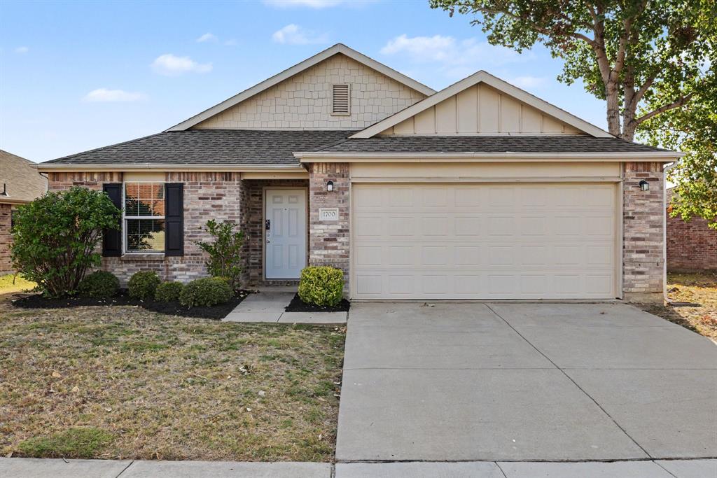 1700 Gayla Creek Drive Property Photo 1