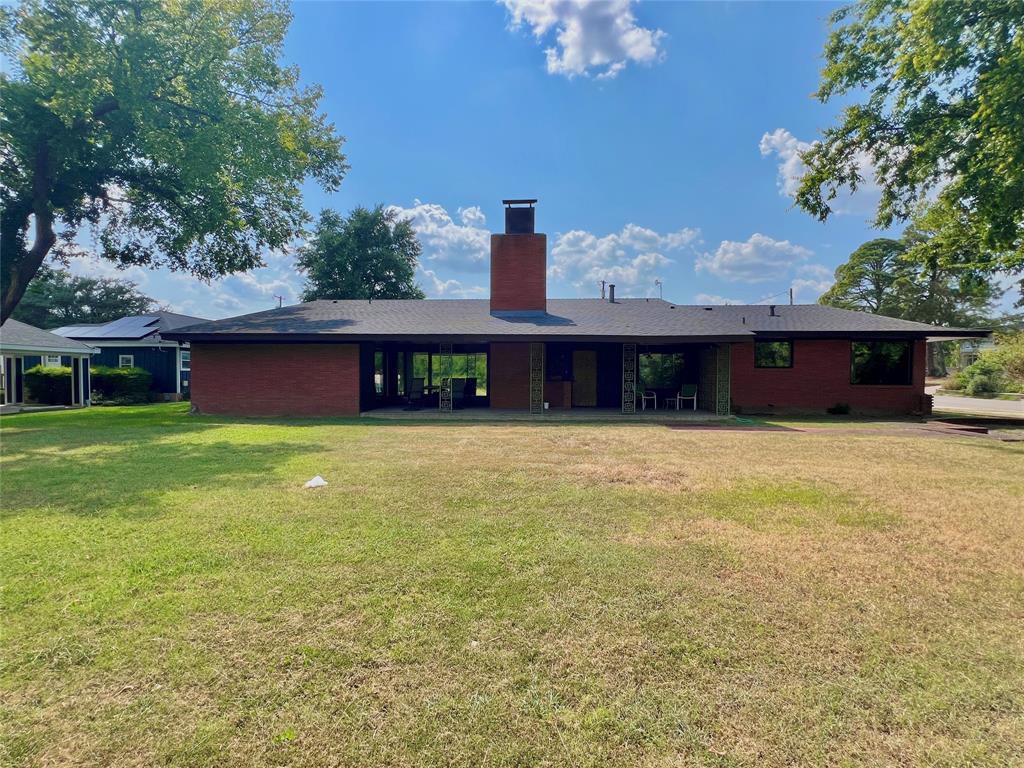 614 Oak Avenue Property Photo 37