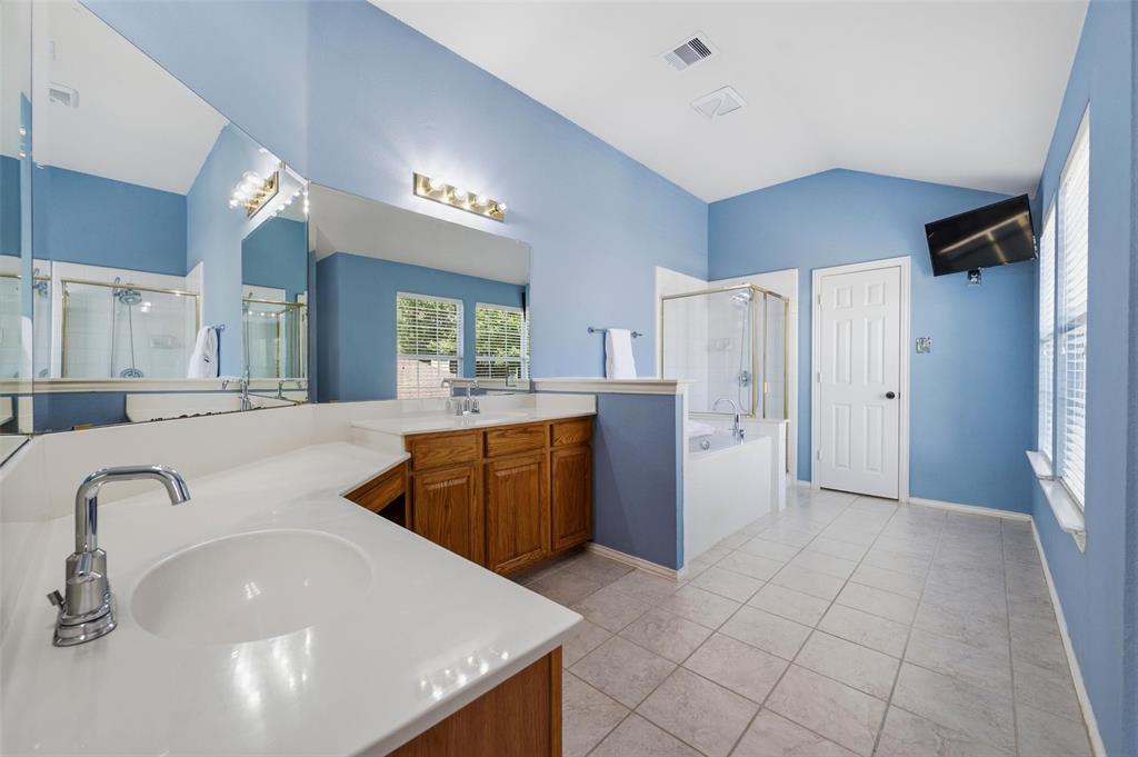 1328 Carriage Lane Property Photo 25
