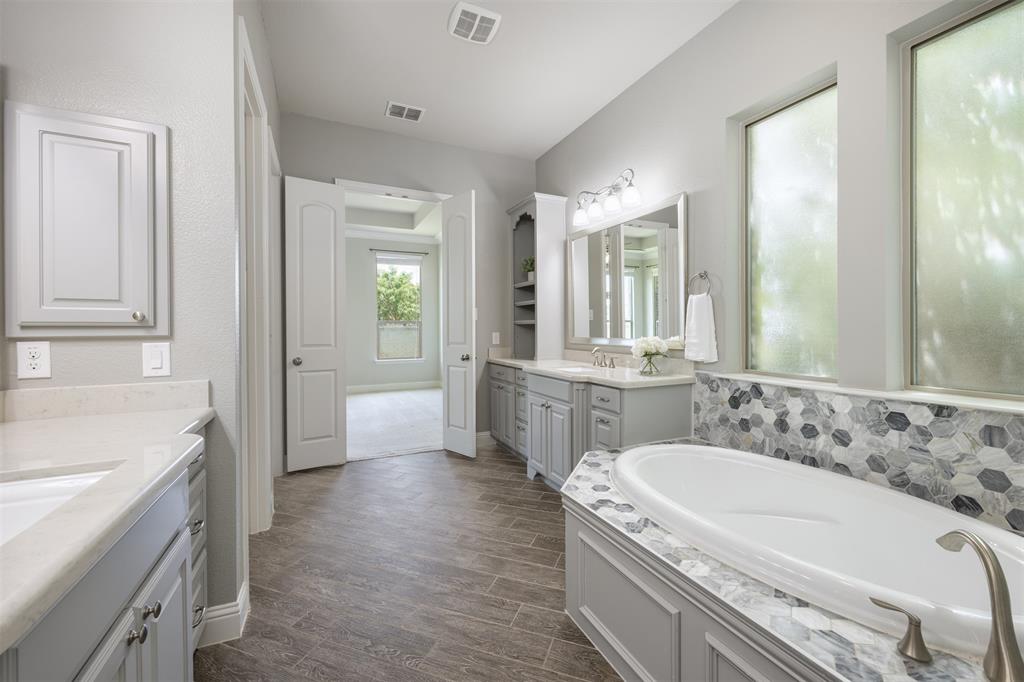 1336 Grassland Property Photo 13