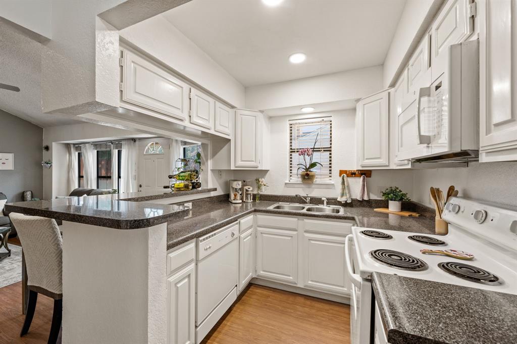 2541 Shady Ridge Drive C Property Photo 3