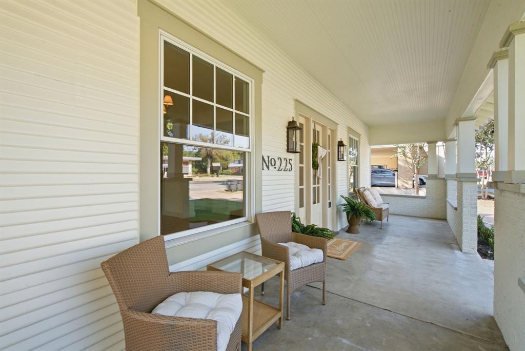 225 S Texas Street Property Photo 4
