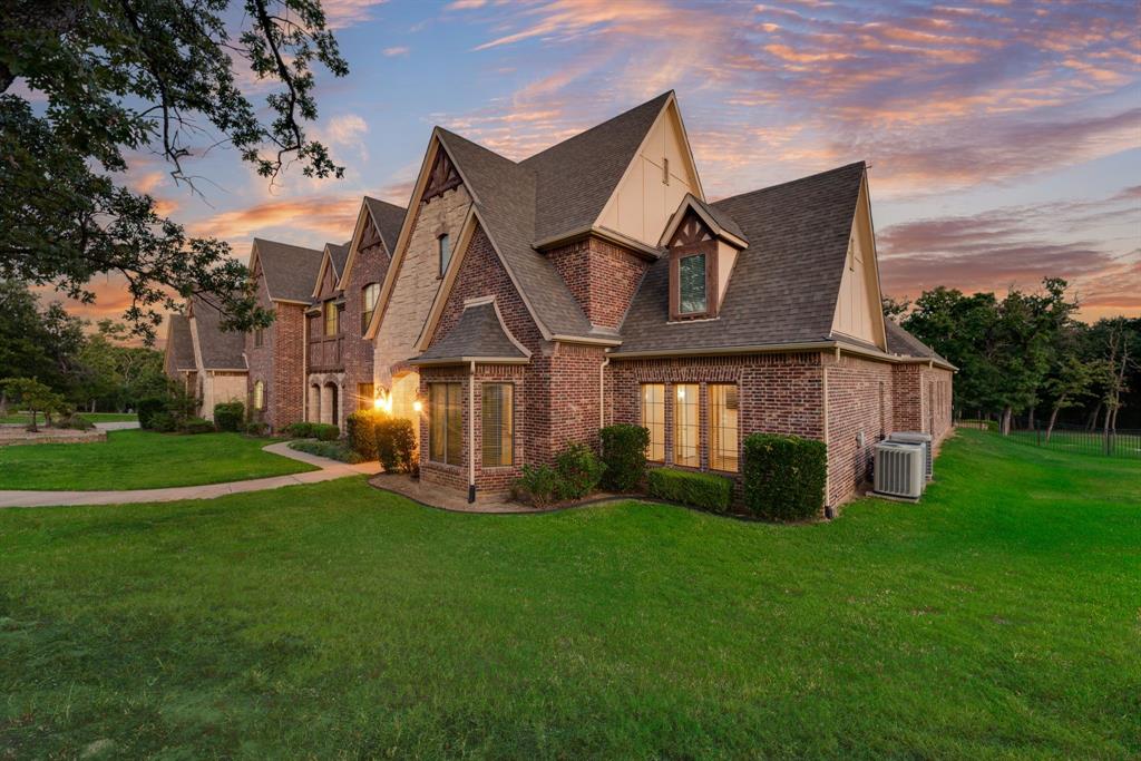685 Knob Hill Court Property Photo 39