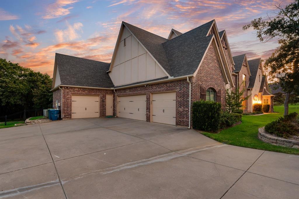 685 Knob Hill Court Property Photo 40