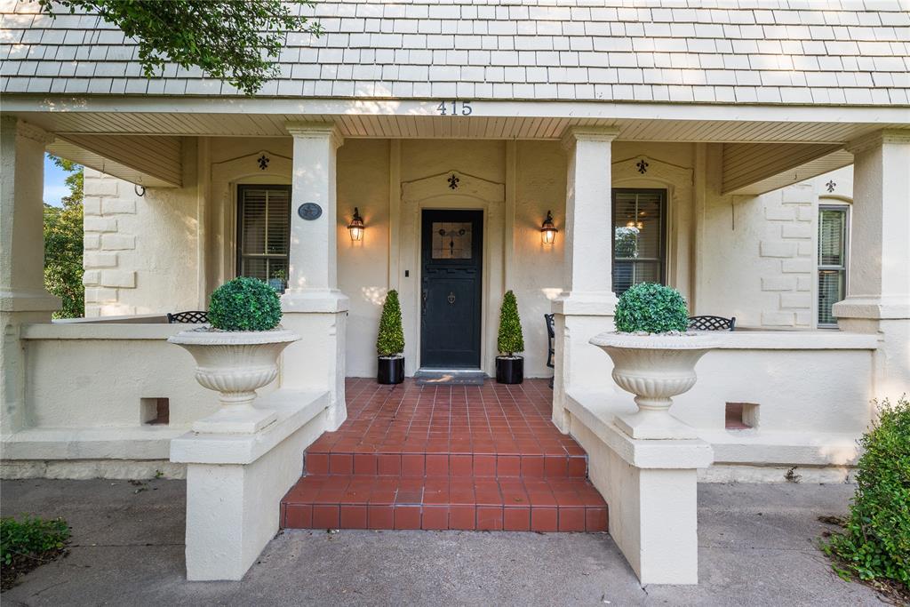 415 N Avenue I Property Photo 4