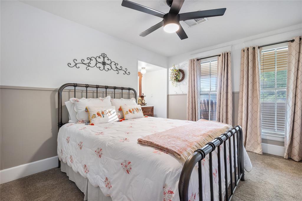 415 N Avenue I Property Photo 21