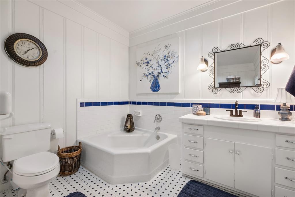 415 N Avenue I Property Photo 27