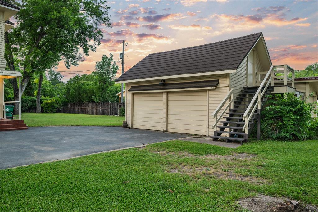 415 N Avenue I Property Photo 28