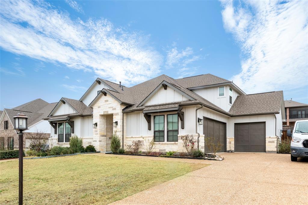1420 Meziere Sky Drive Property Photo 2