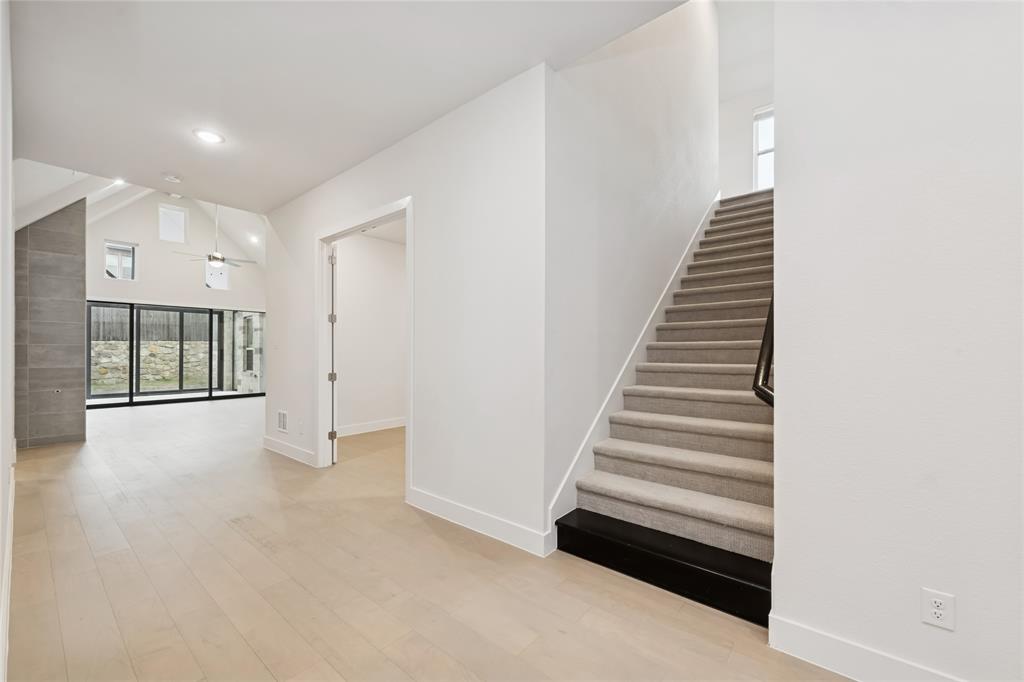 1420 Meziere Sky Drive Property Photo 13