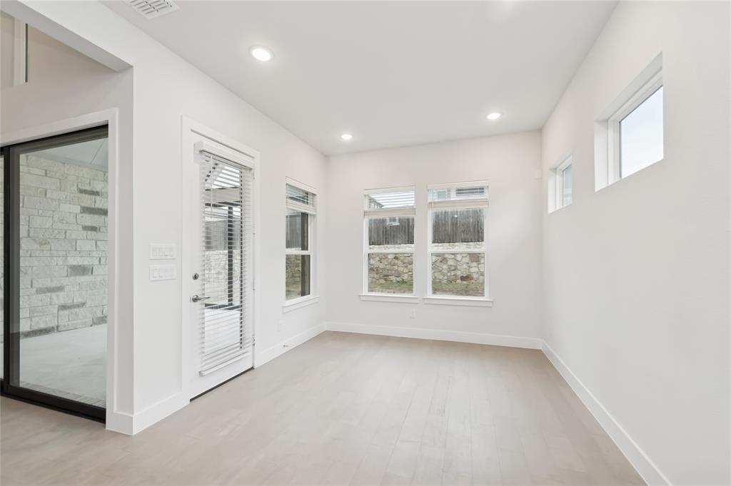 1420 Meziere Sky Drive Property Photo 16