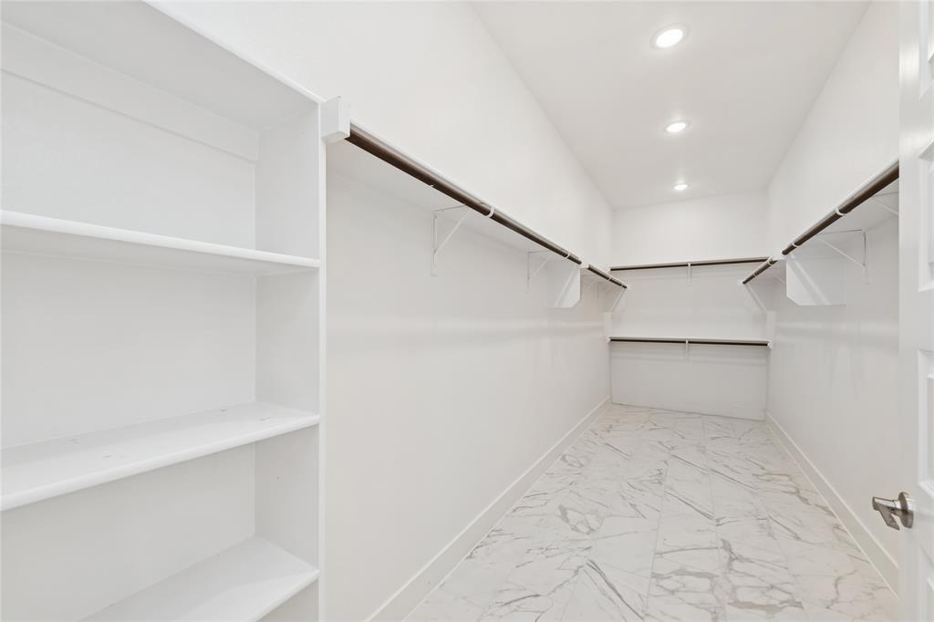 1420 Meziere Sky Drive Property Photo 25