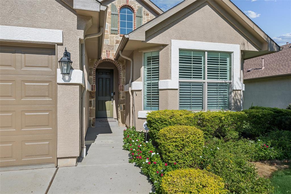 9905 Teakwood Avenue Property Photo 2